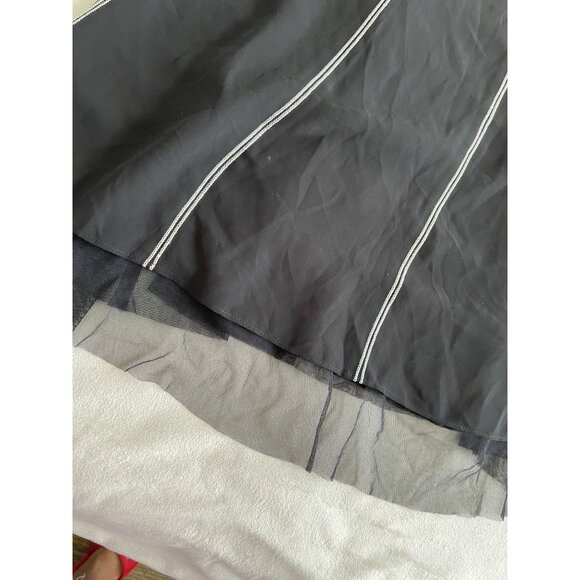 Ann Taylor Loft Sleeveless Black Dress With Silver Embroidery Size 6 Whimsigoth - Picture 8 of 8